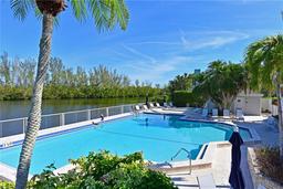 Picture of 114 Tidy Island Boulevard, Bradenton, FL 34210
