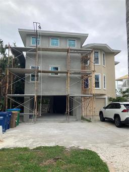 Picture of 410 140Th Avenue E, Madeira Beach, FL 33708