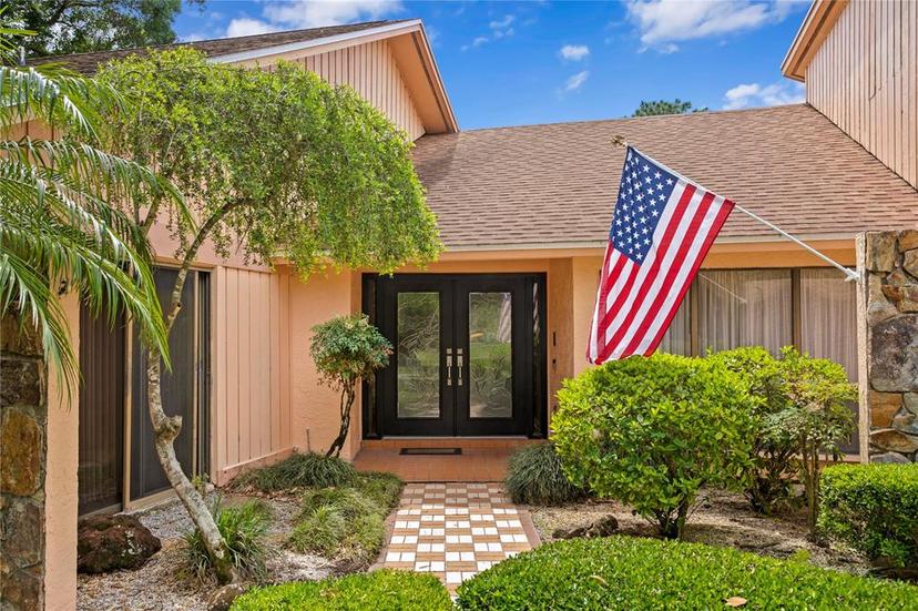 Picture of 13620 Diamond Head Drive, Tampa FL 33624