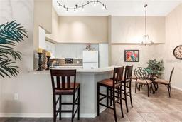 Picture of 4166 Central Sarasota Parkway Unit 521, Sarasota, FL 34238