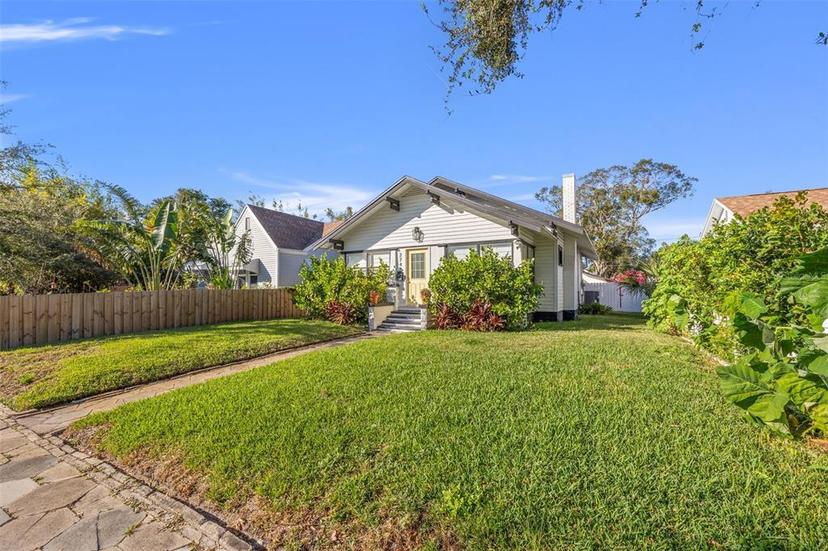 Picture of 2747 3Rd Avenue N, St Petersburg FL 33713