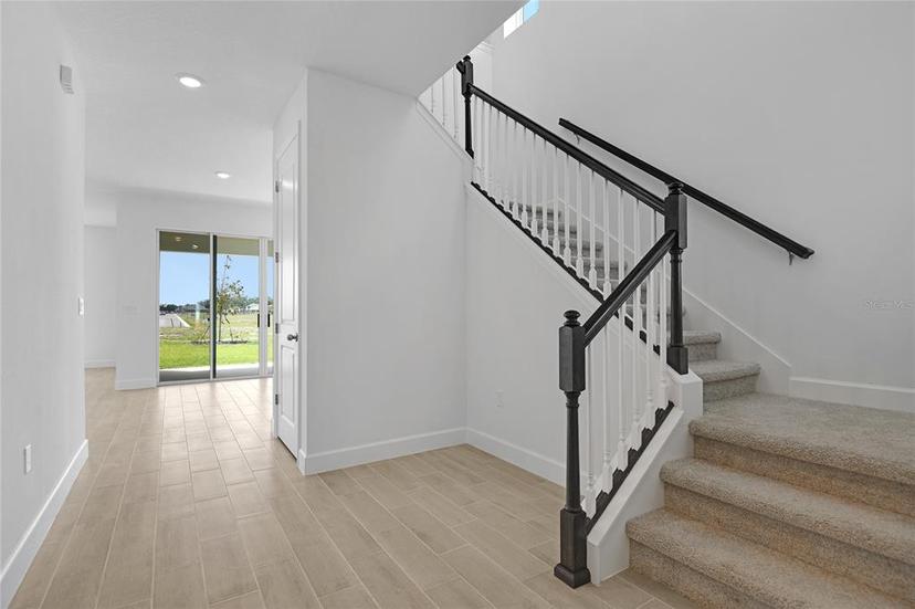 Picture of 5948 Jensen View Avenue, Apollo Beach FL 33572