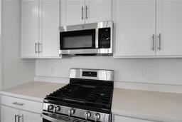 Picture of 5948 Jensen View Avenue, Apollo Beach, FL 33572