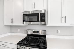 Picture of 5956 Jensen View Avenue, Apollo Beach, FL 33572