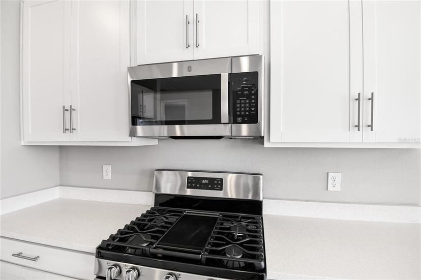 Picture of 5956 Jensen View Avenue, Apollo Beach FL 33572