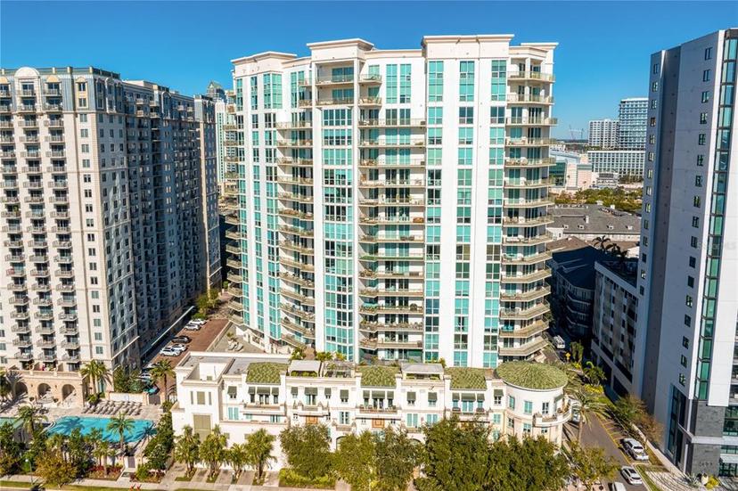 Picture of 450 Knights Run Avenue Unit 1102, Tampa FL 33602