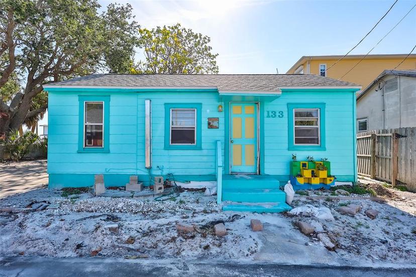 Picture of 133 92Nd Avenue, Treasure Island FL 33706