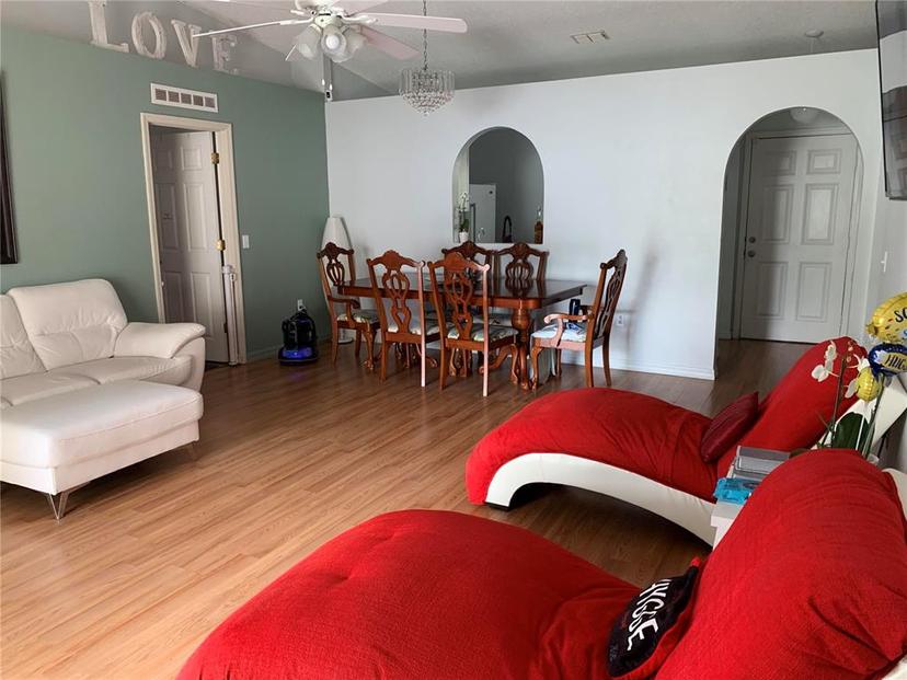Picture of 209 Curtis Avenue, Groveland FL 34736