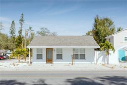 Picture of 2871 Bahia Vista Street, Sarasota, FL 34239