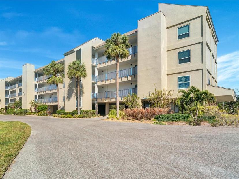 Picture of 4540 Gulf Of Mexico Drive Unit 204, Longboat Key FL 34228