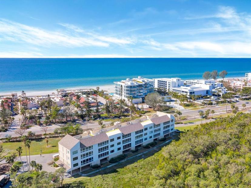 Picture of 4540 Gulf Of Mexico Drive Unit 204, Longboat Key FL 34228