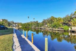 Picture of 2124 N Tamiami Trail Unit 103, Sarasota, FL 34234