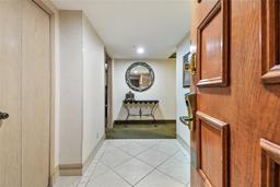Picture of 36750 Us Highway 19 Unit 24212, Palm Harbor, FL 34684