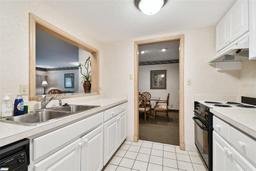 Picture of 36750 Us Highway 19 Unit 24212, Palm Harbor, FL 34684