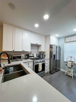 Picture of 1275 Mission Circle Unit 50-A, Clearwater, FL 33759
