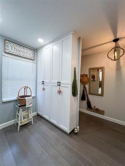 Picture of 1275 Mission Circle Unit 50-A, Clearwater, FL 33759