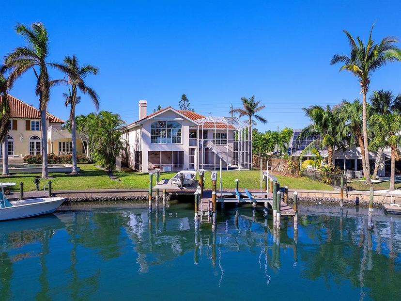 Picture of 508 Siesta Drive, Sarasota FL 34242