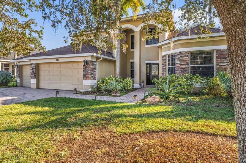 Picture of 1872 Eloise Cove Drive, Winter Haven FL 33884