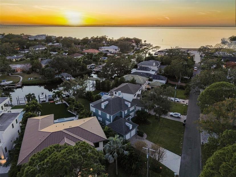 Picture of 5004 W Leona Street, Tampa FL 33629