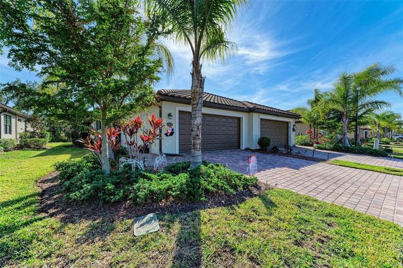 Picture of 12115 Amica Loop, Venice FL 34293