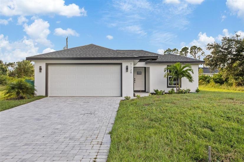Picture of 12114 Clarendon Avenue, Port Charlotte FL 33981
