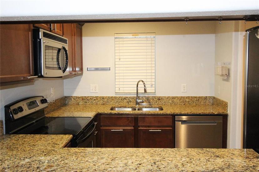 Picture of 37715 Aaralyn Road, Zephyrhills FL 33542