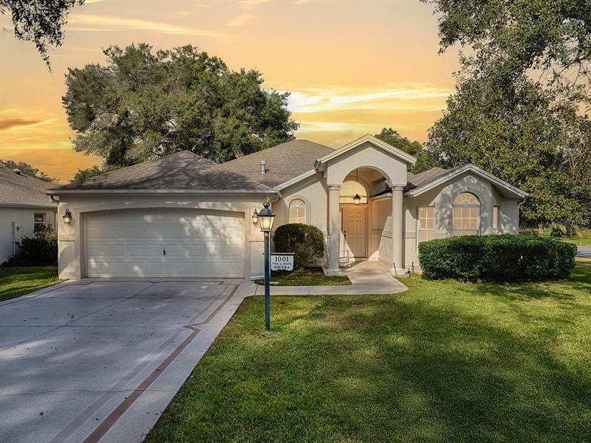 Picture of 1001 Amarillo Place, The Villages FL 32159
