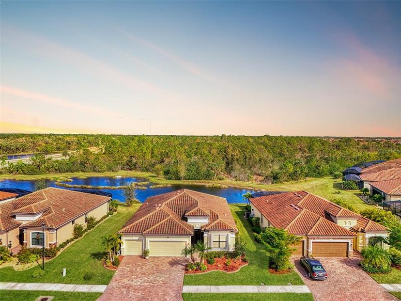 Picture of 20720 Saluti Pl, Venice FL 34293
