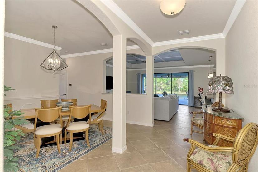 Picture of 20720 Saluti Pl, Venice FL 34293