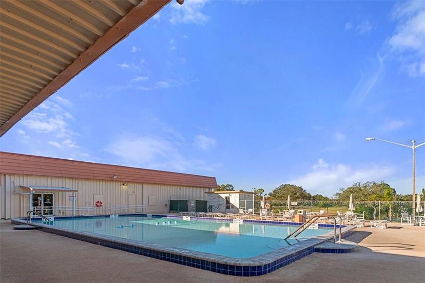 Picture of 9046 Central Avenue, Brooksville FL 34613