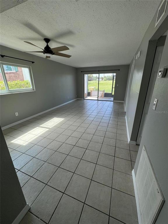 Picture of 1890 Knox Mc Rae Dr # 112F, Titusville FL 32780