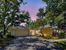 Picture of 263 Southampton Drive Unit 301, Venice, FL 34293