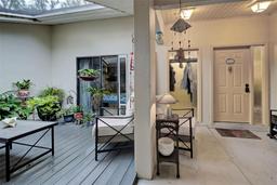 Picture of 263 Southampton Drive Unit 301, Venice, FL 34293