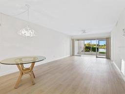 Picture of 5208 Wedgewood Lane Unit 75, Sarasota, FL 34235