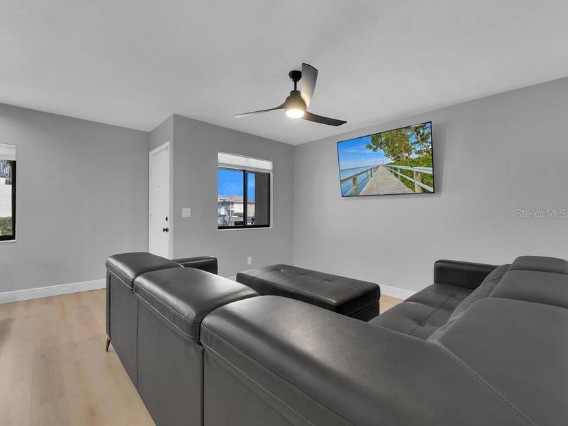 Picture of 610 SW 47Th Terrace Unit 2, Cape Coral FL 33914
