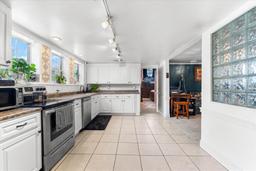 Picture of 7424 Lance Street, Zephyrhills, FL 33541
