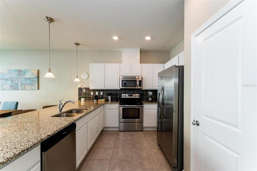 Picture of 5107 Killarney Way, Kissimmee FL 34746