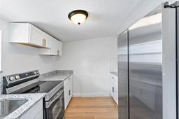 Picture of 3458 17Th Avenue S, St Petersburg, FL 33711