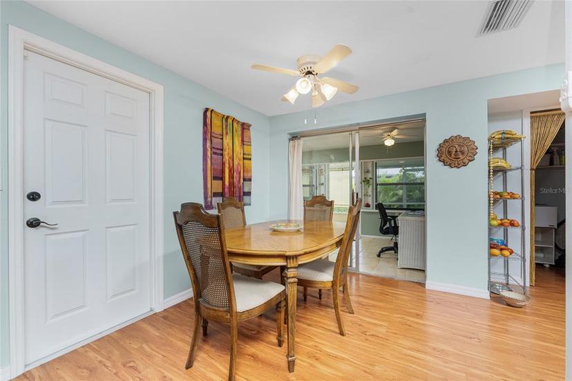 Picture of 700 Curtis Boulevard, Englewood FL 34223