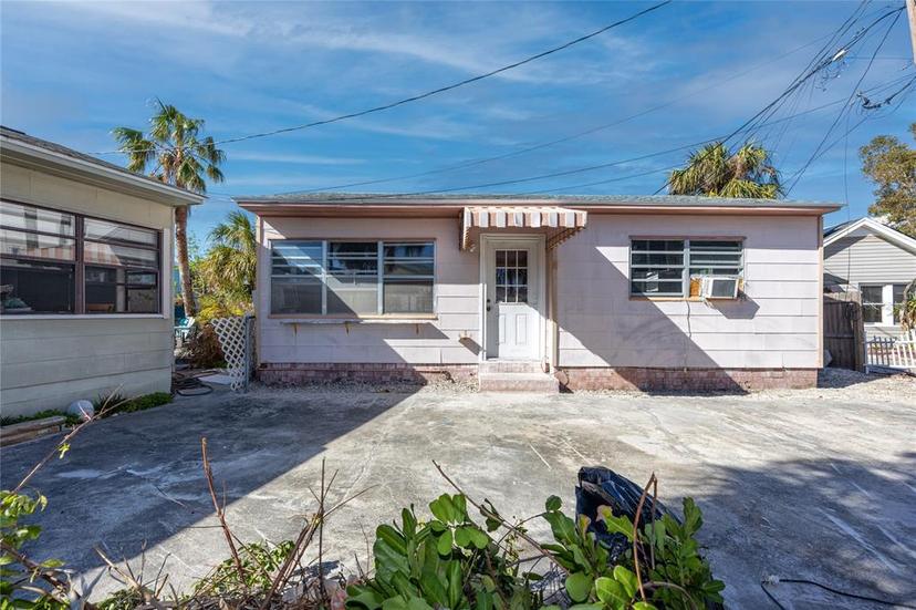 Picture of 313 Bay Plaza, Treasure Island FL 33706