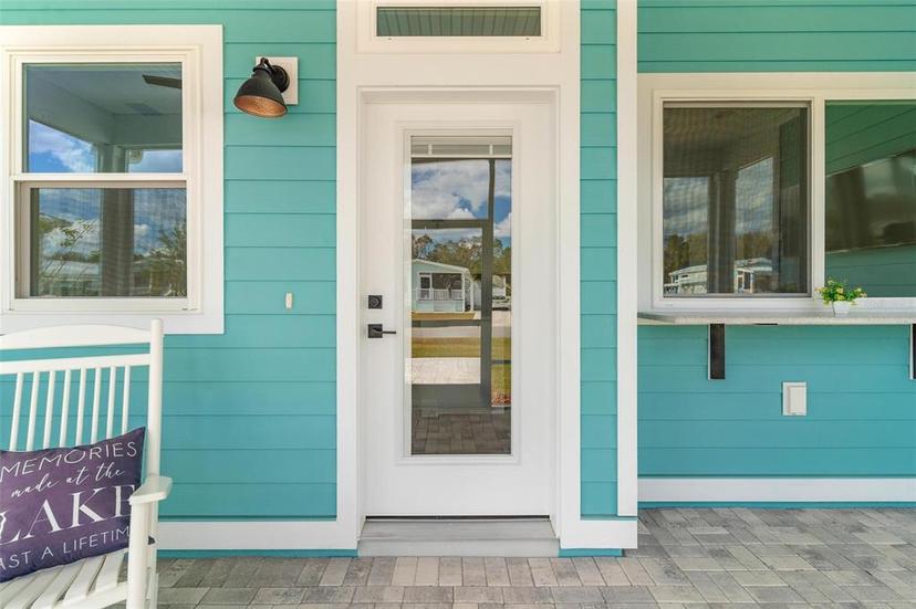 Picture of 12071 Lakeshore Way, Oxford FL 34484