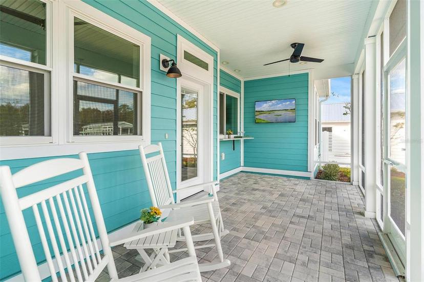 Picture of 12071 Lakeshore Way, Oxford FL 34484