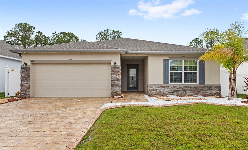 Picture of 2069 Canton Park Drive, Winter Haven, FL 33881