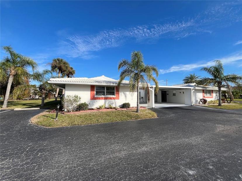 Picture of 1741 Caribbean Circle Unit 13, Venice FL 34293