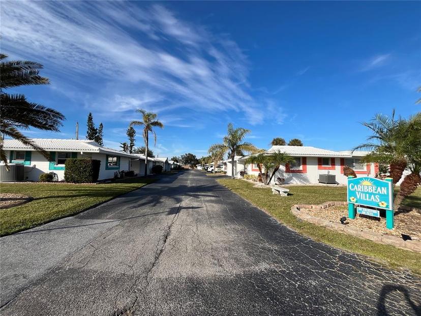 Picture of 1741 Caribbean Circle Unit 13, Venice FL 34293