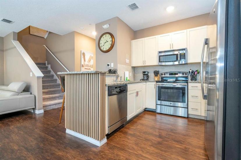 Picture of 2901 Edenshire Way Unit 104, Kissimmee FL 34746