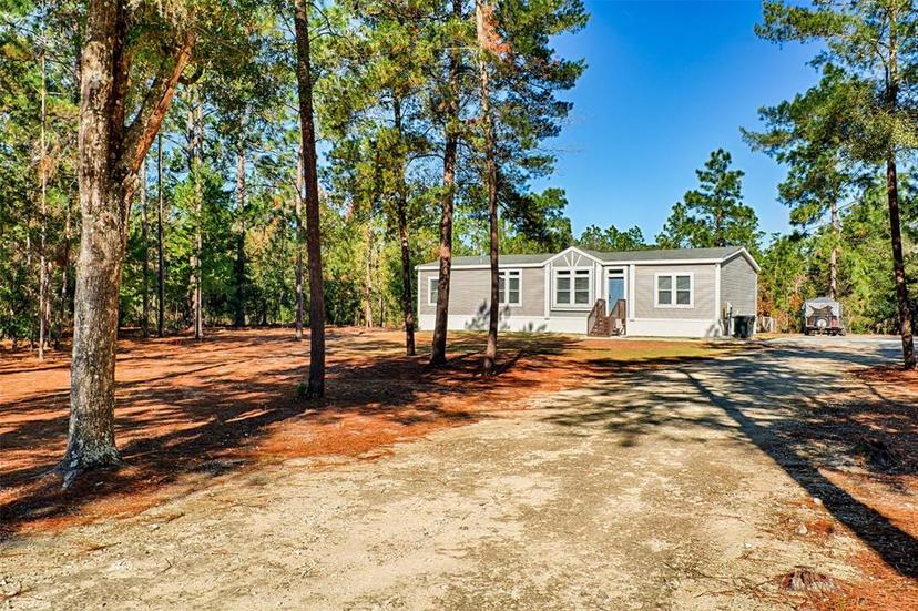 Picture of 114 Dew Drop Drive, Hawthorne FL 32640