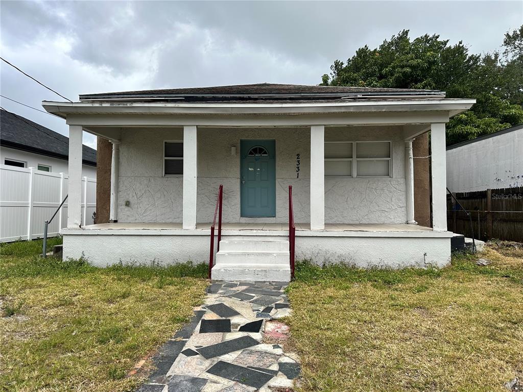 Picture of 2331 W Saint John Street, Tampa, FL 33607