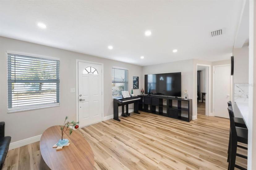 Picture of 4304 Woodfield Avenue, Holiday FL 34691