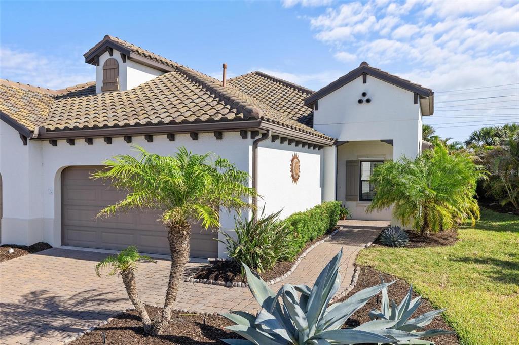 Picture of 11241 Mc Dermott Court, Englewood, FL 34223
